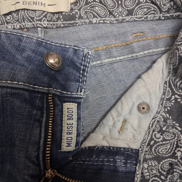 Ariat Denim Boot Cut Jeans with Embroidery - Picture 5 of 5